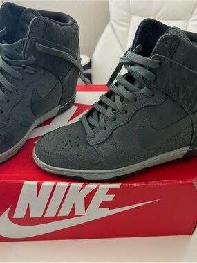 Nike Dunk Sky Hi Print- Charcoal
